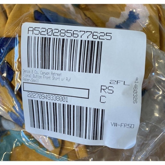 NEW D&Co Retreat Floral Button Front Shirt Size Small Women’s Yellow - Picture 8 of 8